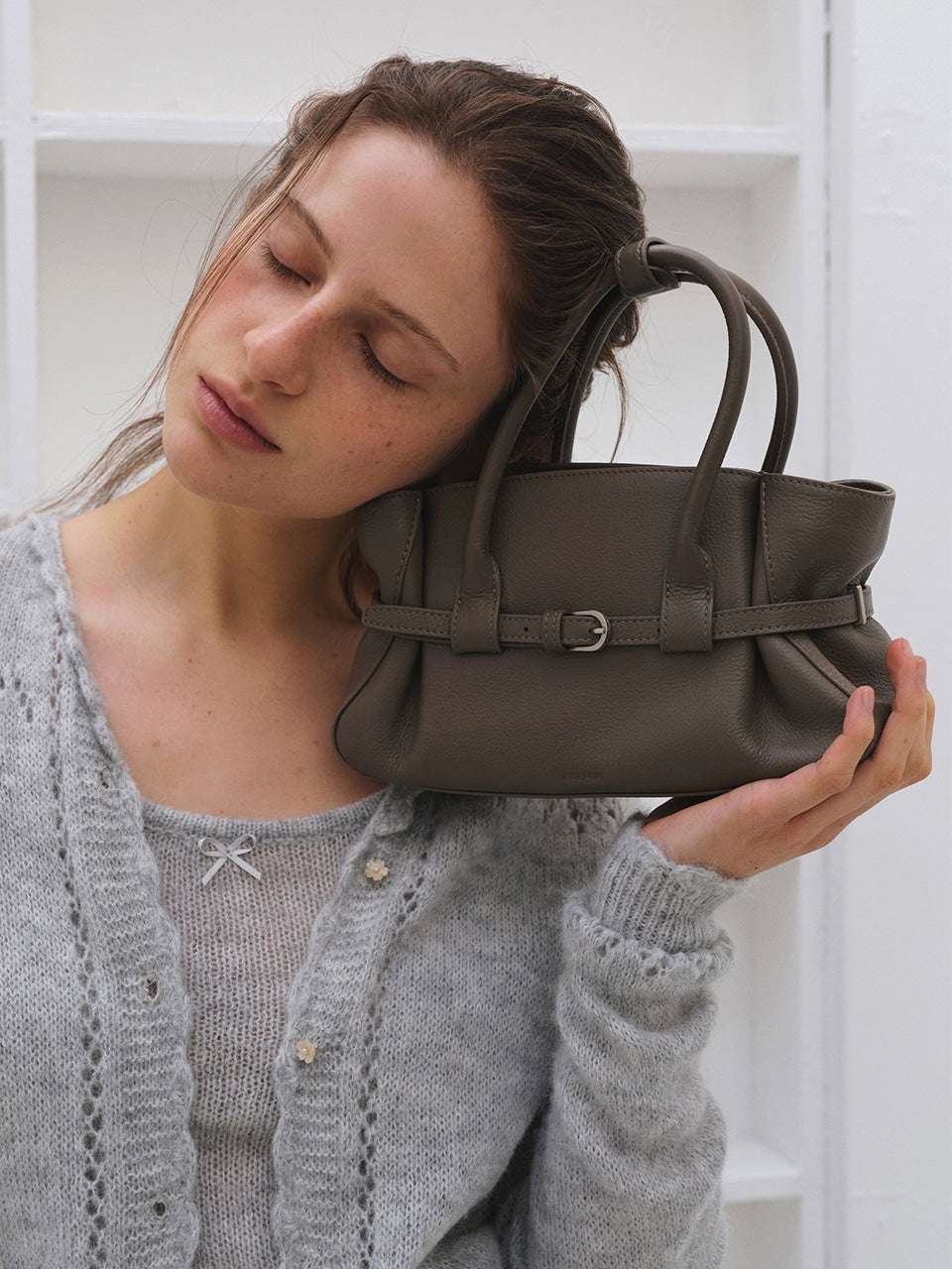 FOLNUA Mini Havi Bag - Taupe, manufacturer image 2
