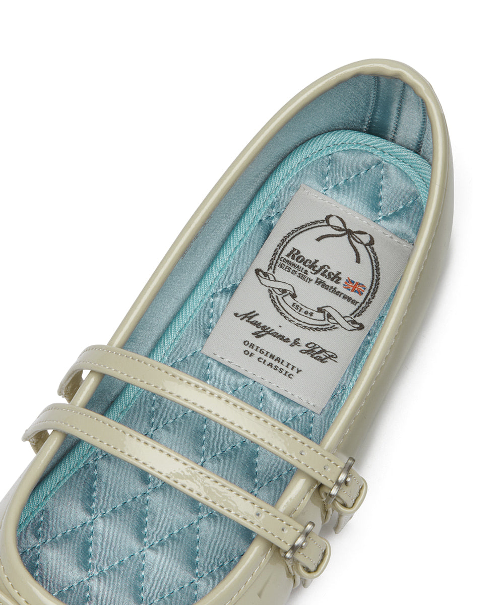 Rockfish Weatherwear Square Toe Two Strap Maryjanes Butter quilted insole detail