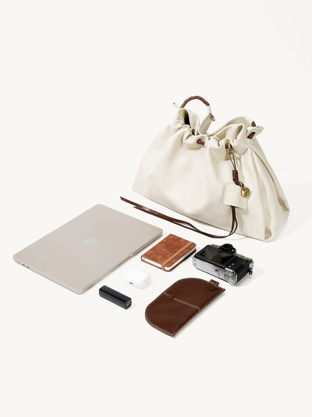Songmont Gather Bag Set - what fits inside (Ivory colourway shown for capacity)