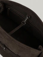 FOLNUA Havi Bag Brown Suede texture detail