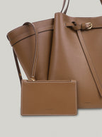 FOLNUA Mini Anthos Bag Almond - Stitch - scale detail