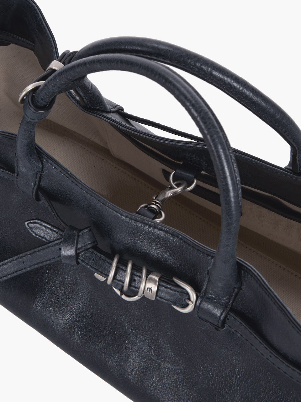 MARGESHERWOOD Grandma Used Bag - Navy Pull-up Leather