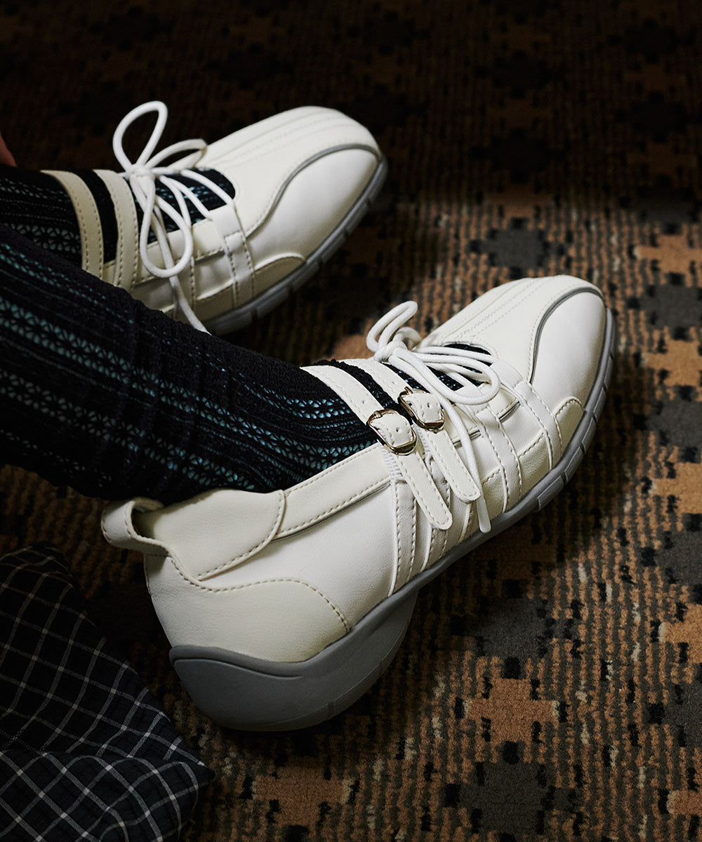 Rockfish Weatherwear Aster Laceup Sneakers Cream White styled