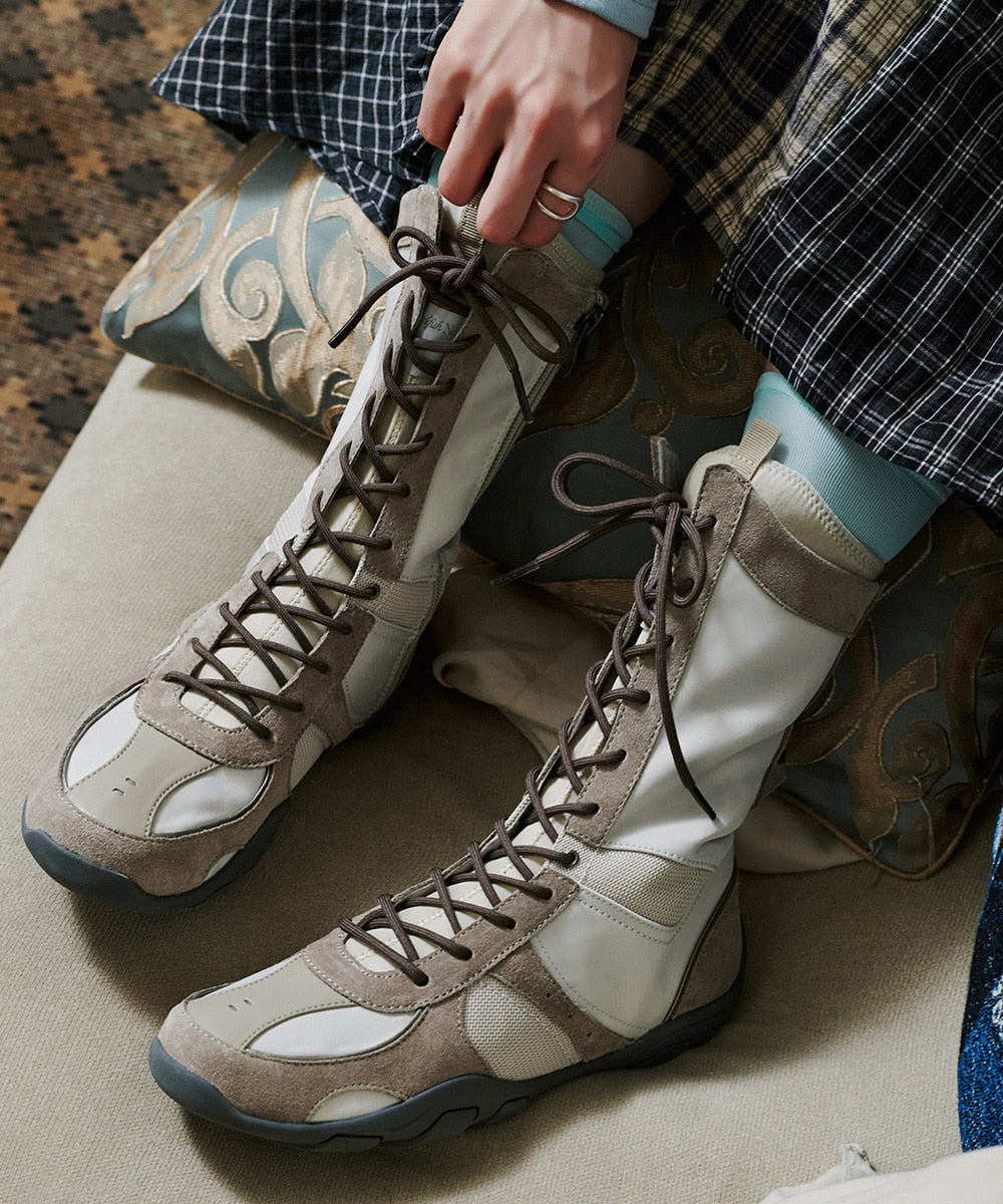 Rockfish Weatherwear NICOLE MIDDLE BOOTS Taupe on foot