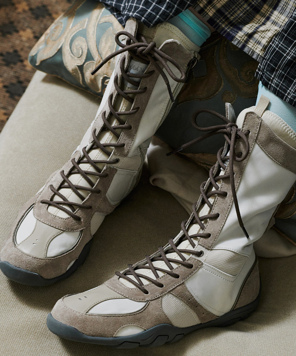 Rockfish Weatherwear NICOLE MIDDLE BOOTS Taupe on foot