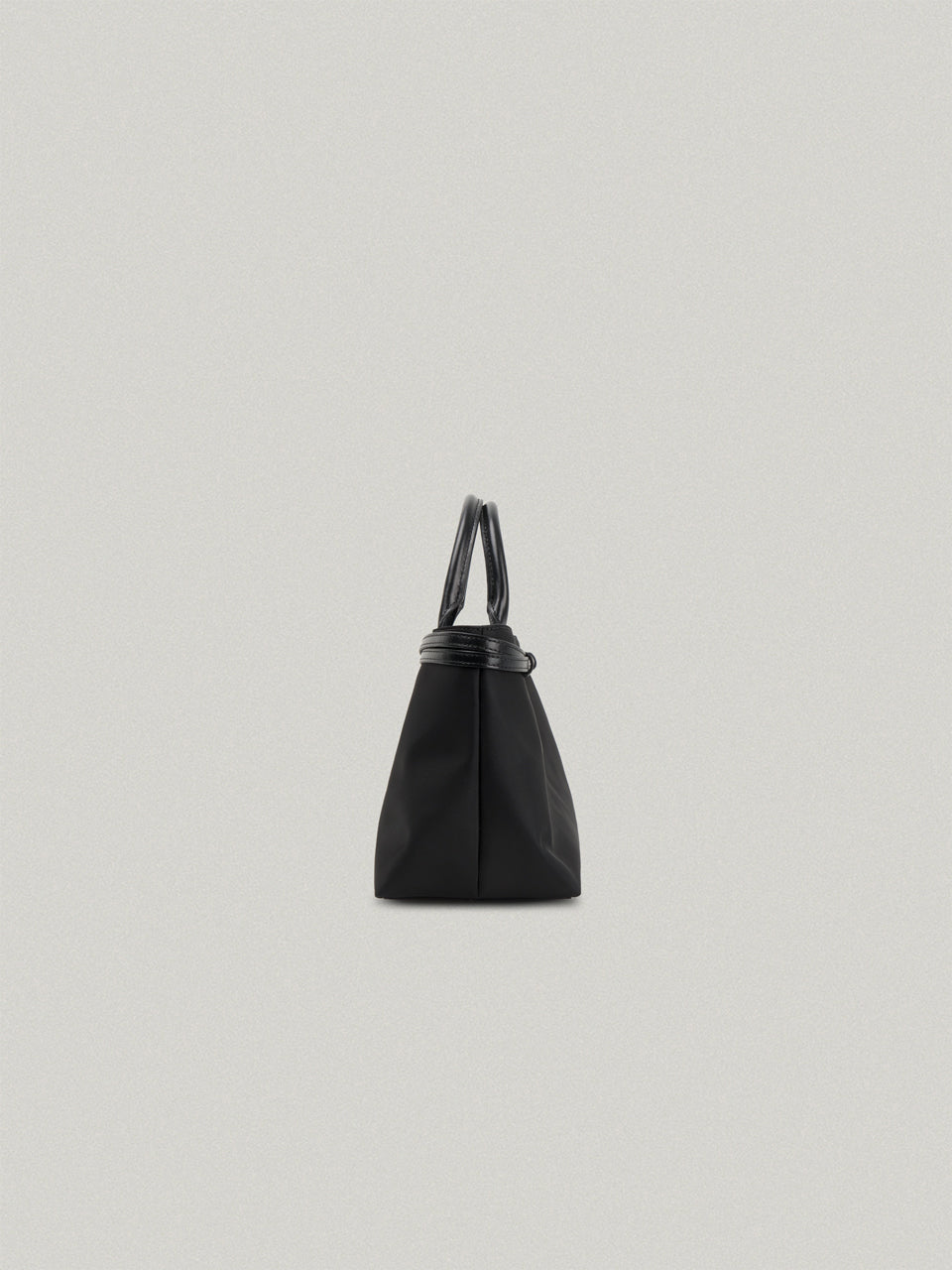 FOLNUA Sierra Bag Nylon Black strap detail