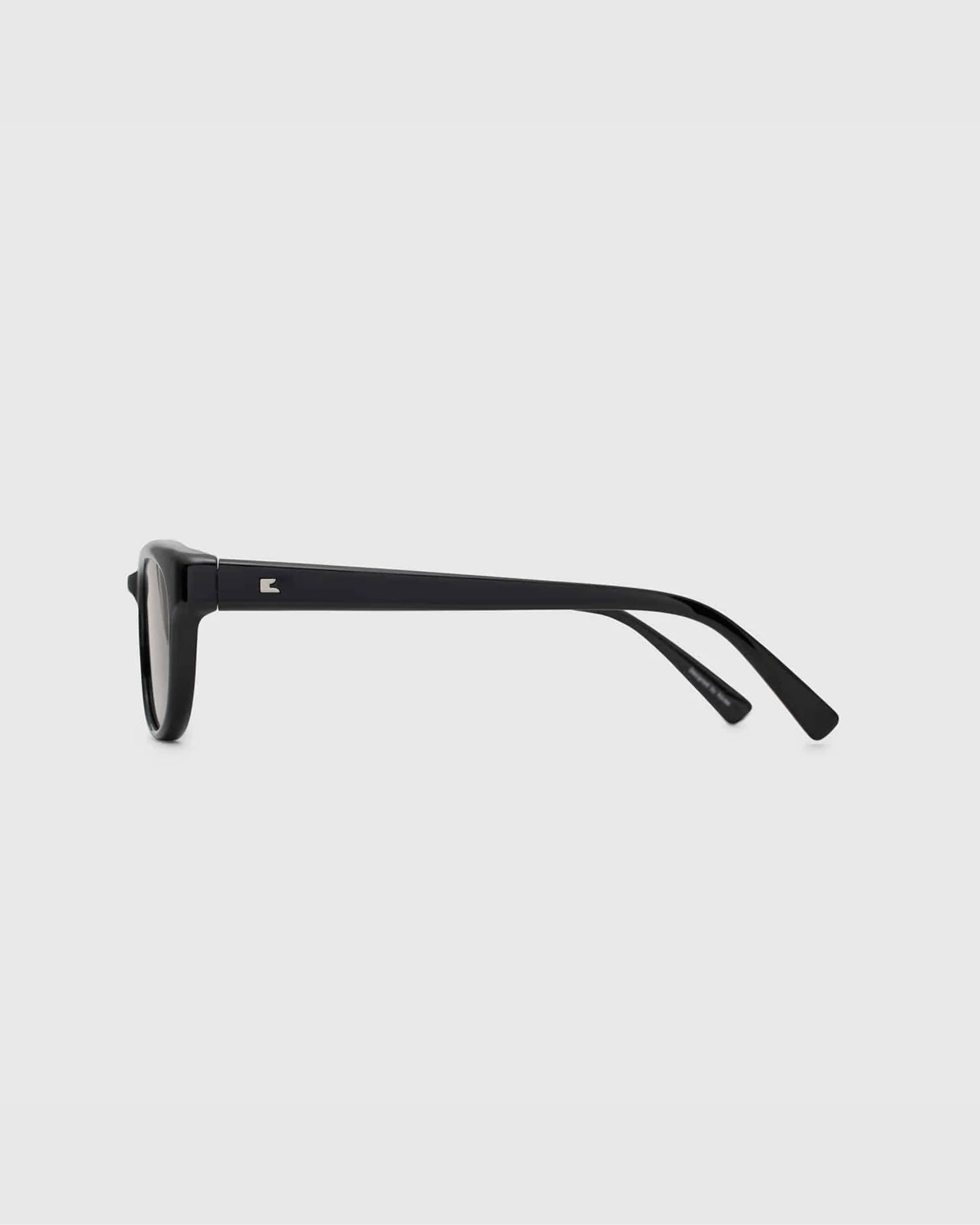 Blue Elephant HOEN Sunglasses (혼) - Black