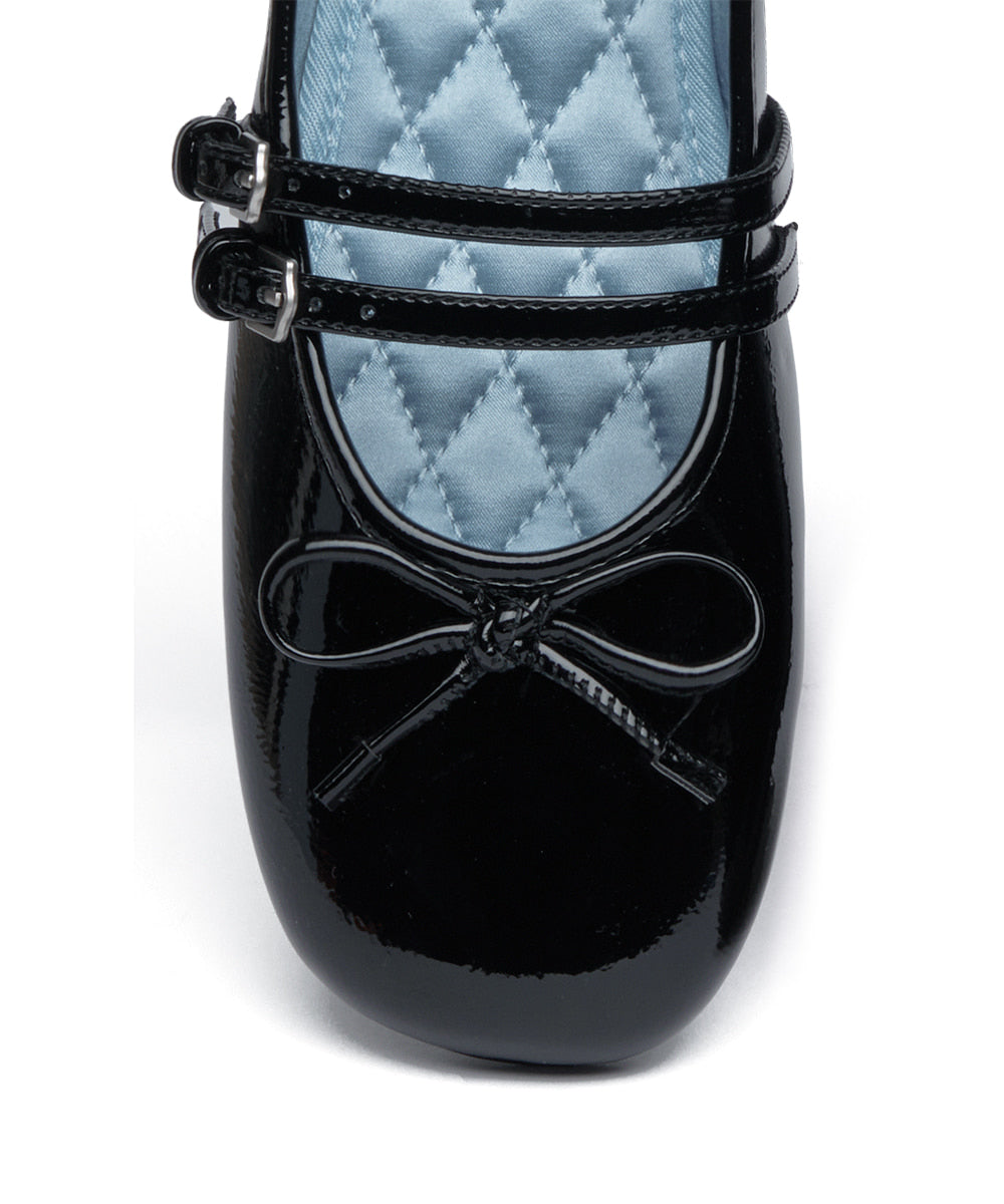 Rockfish Weatherwear Square Toe Two Strap Maryjanes Black toe and ribbon close-up