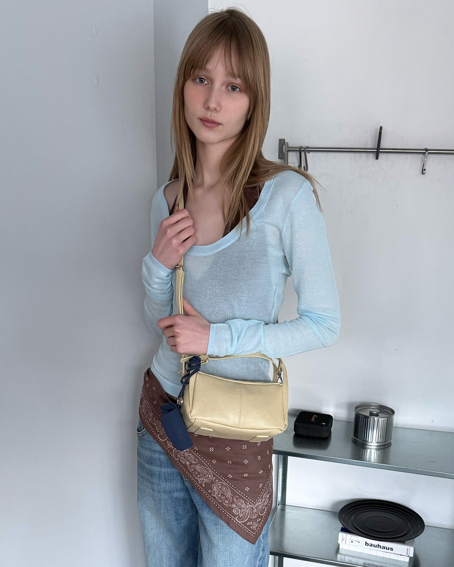 FINDKAPOOR Mono Bag 20