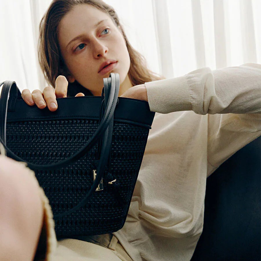 JOY GRYSON Lea Shoulder Bag