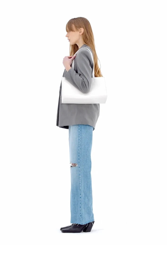 STAND OIL Oblong Bag - Cream