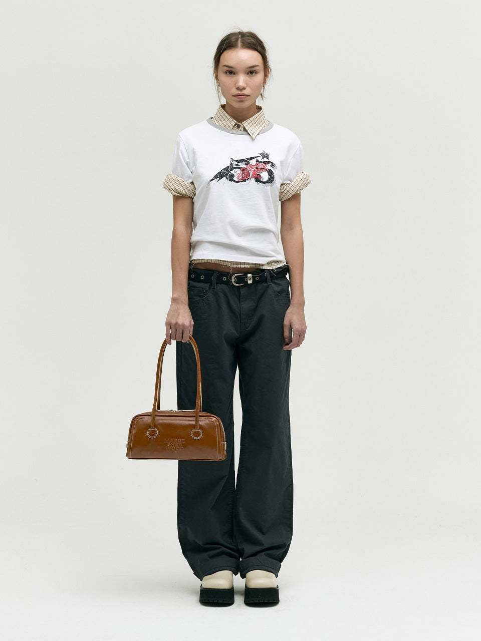 MARGESHERWOOD Soft Boston Ew Baguette Bag - Brown Crinkle