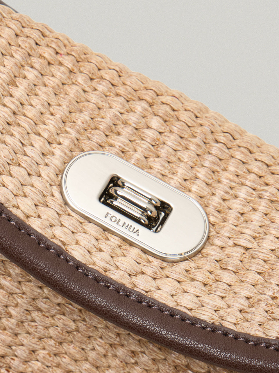 FOLNUA Dua Flap Bag Beige Lapia detail view 5