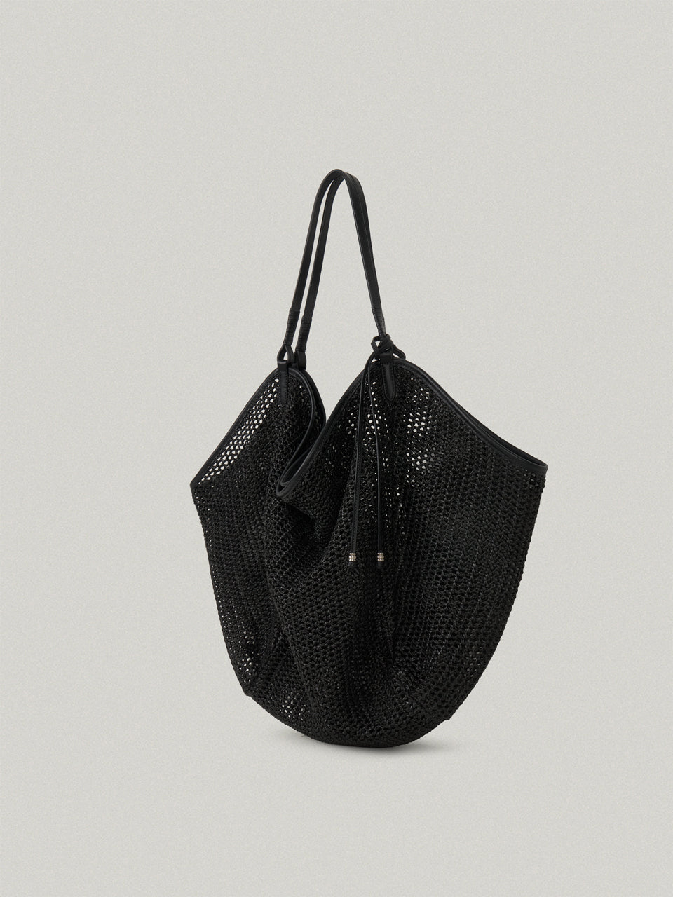 FOLNUA Aria Bag Black Lapia side angle