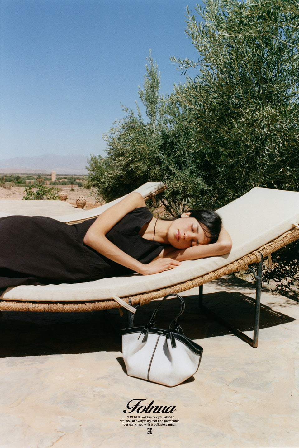 FOLNUA Mini Shell Bag - Black, Canvas – SoJan Shop