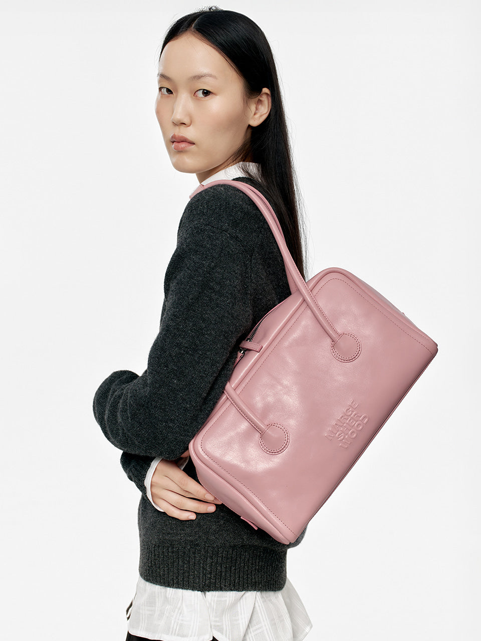 MARGESHERWOOD Soft Boston Bag - Baby Pink Crinkle