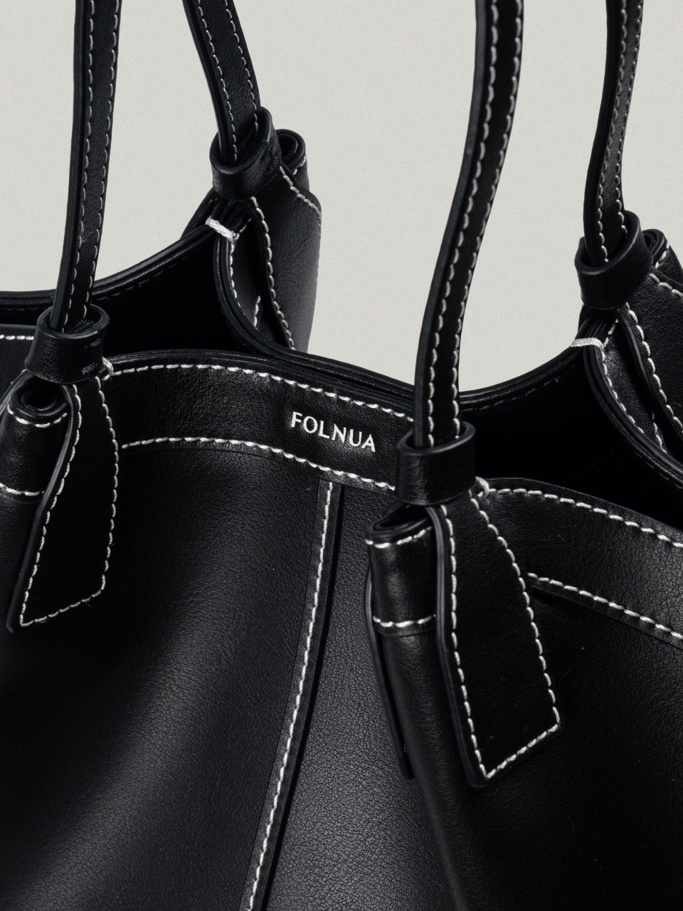 FOLNUA Mini Shell Bag - Black Stitch