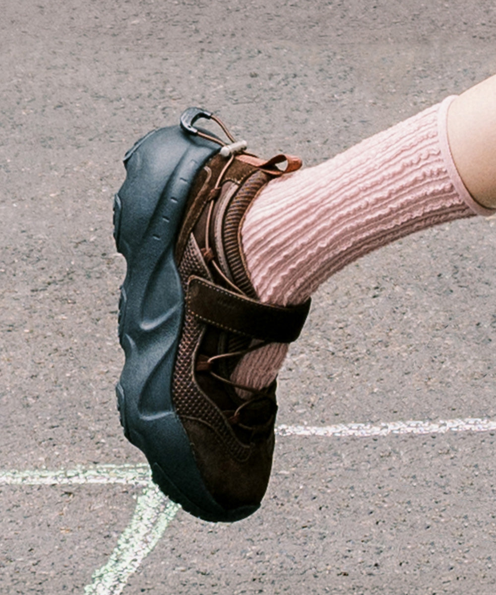 Rockfish Weatherwear BRYN VELCRO SNEAKERS V2 styled close-up