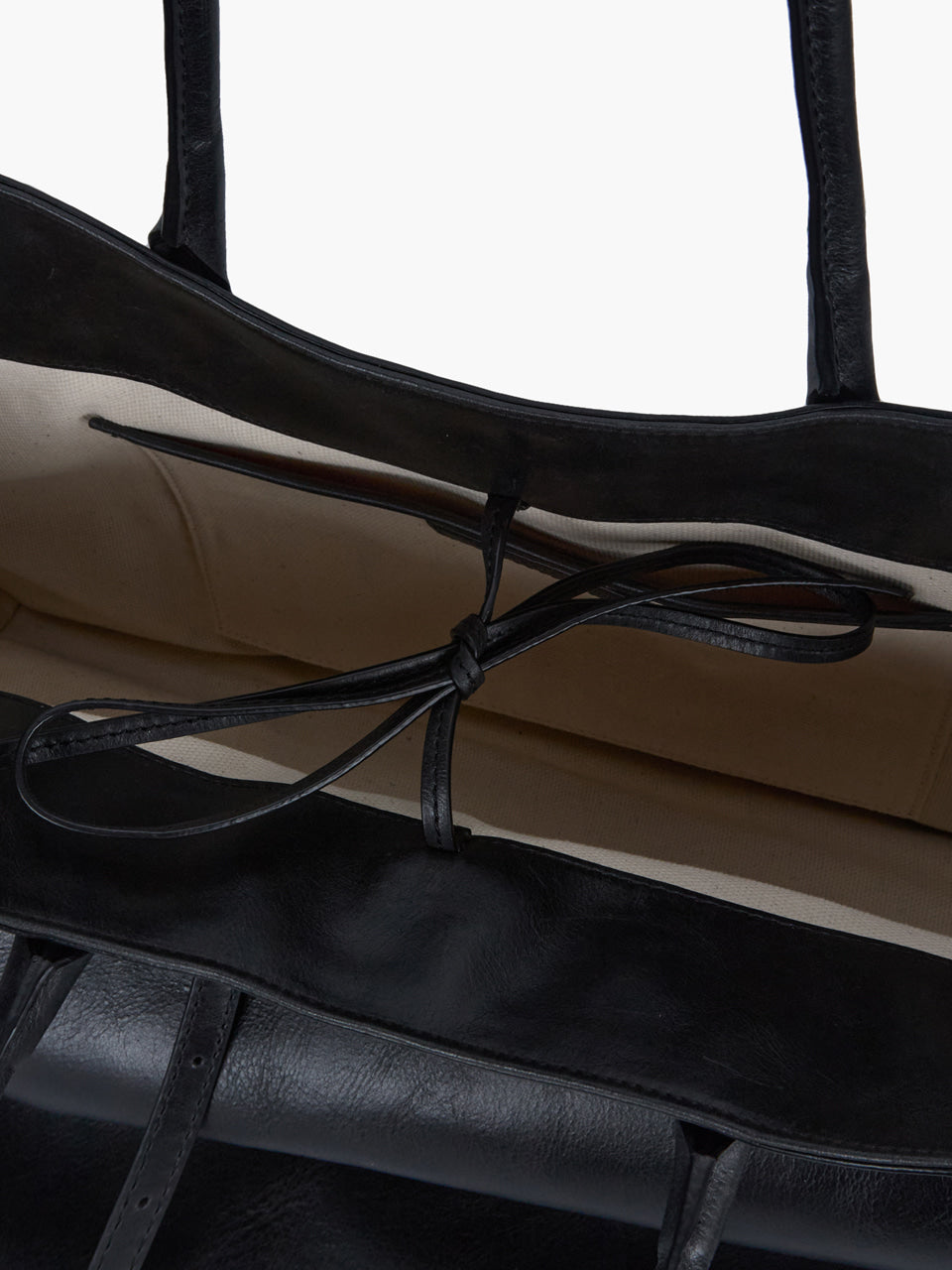 MARGESHERWOOD Grandma Used Bag XL - Black Pull-up Leather