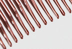 ReFa HEART NEW LOOK Rose Gold smooth rounded comb tips closeup