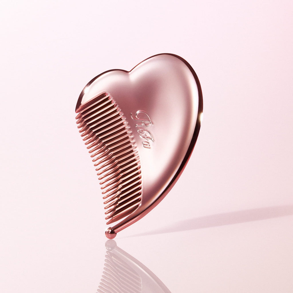 ReFa HEART NEW LOOK Rose Gold styled shot