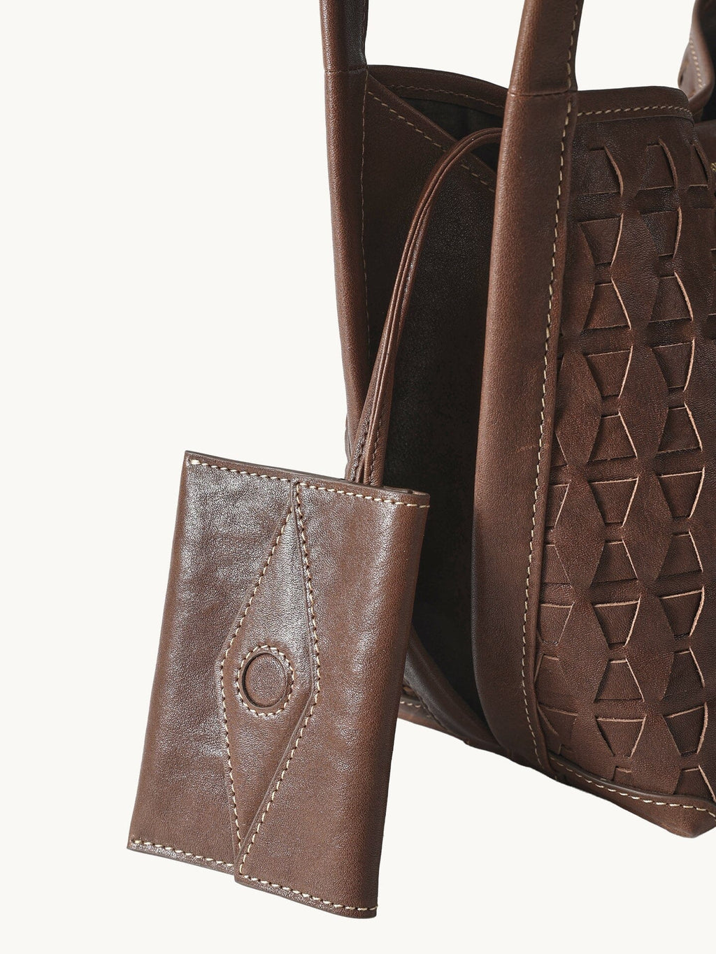 Songmont Lattice Bucket Bag Sandal - with card pouch