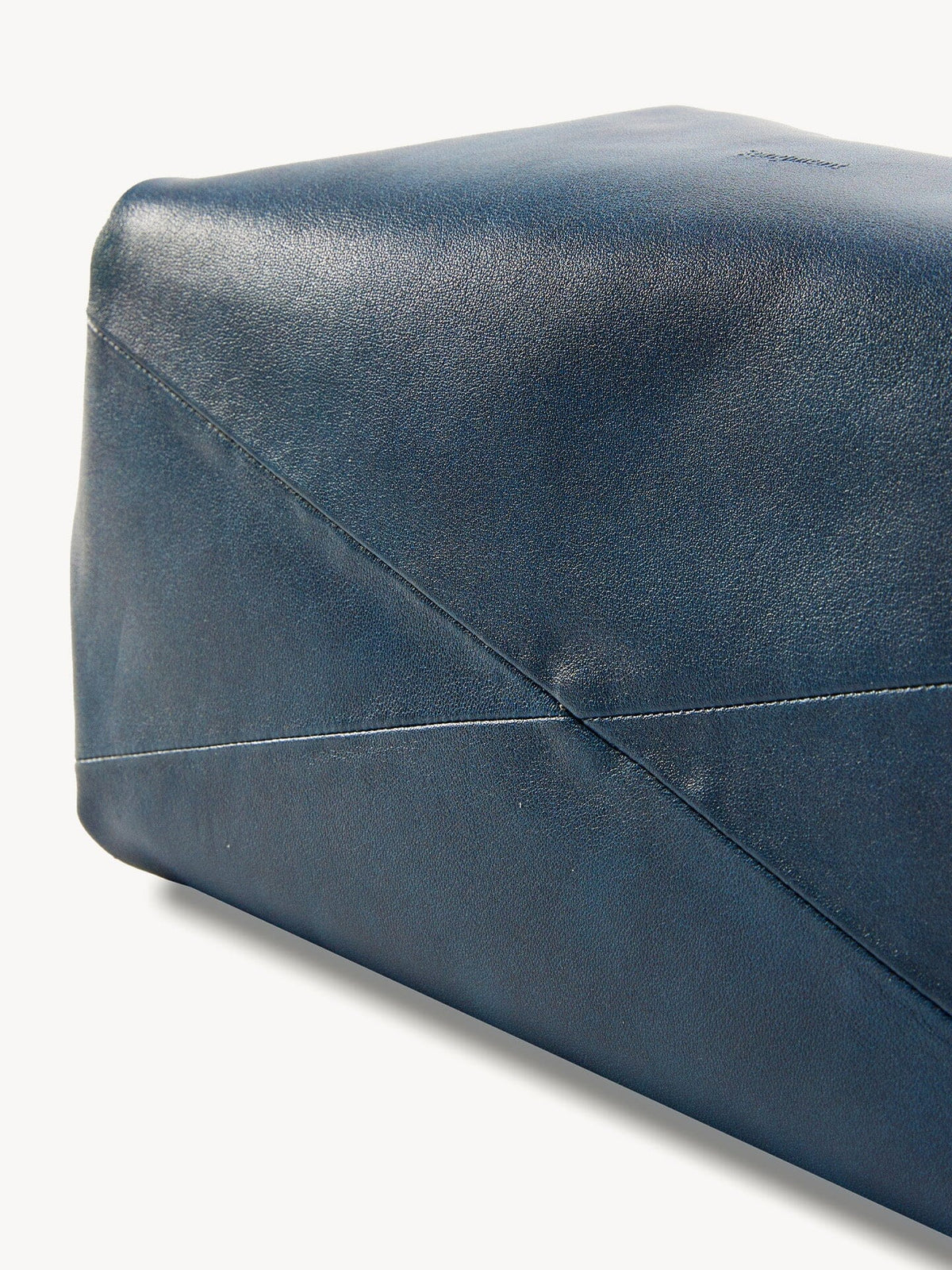 Songmont Medium Gather Bag - Navy leather texture and stitching detail