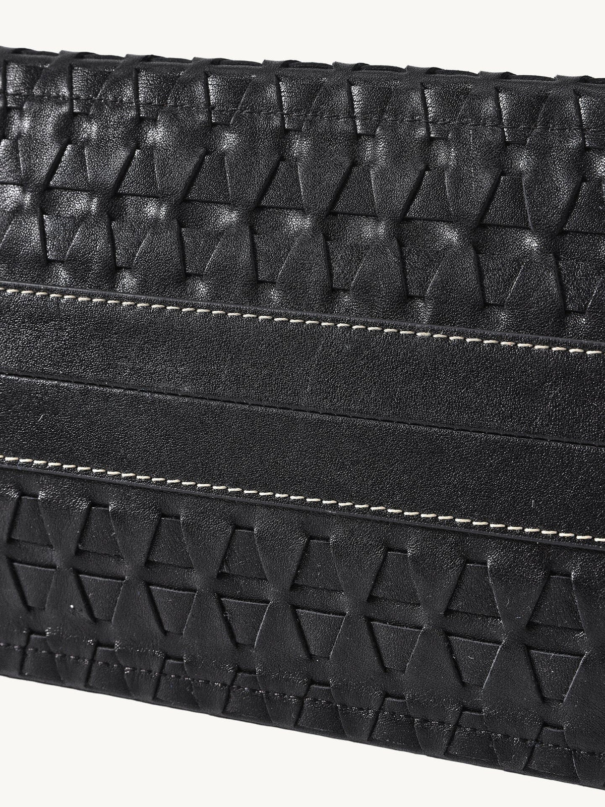 Songmont Medium Lattice Tote Onyx - woven panel detail