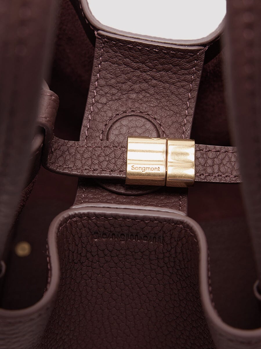 Songmont Medium Song Bag Burgundy clasp detail