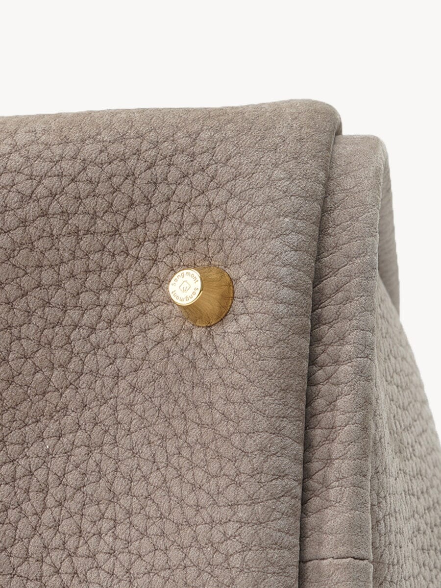Songmont Medium Song Bag Haze metal foot detail