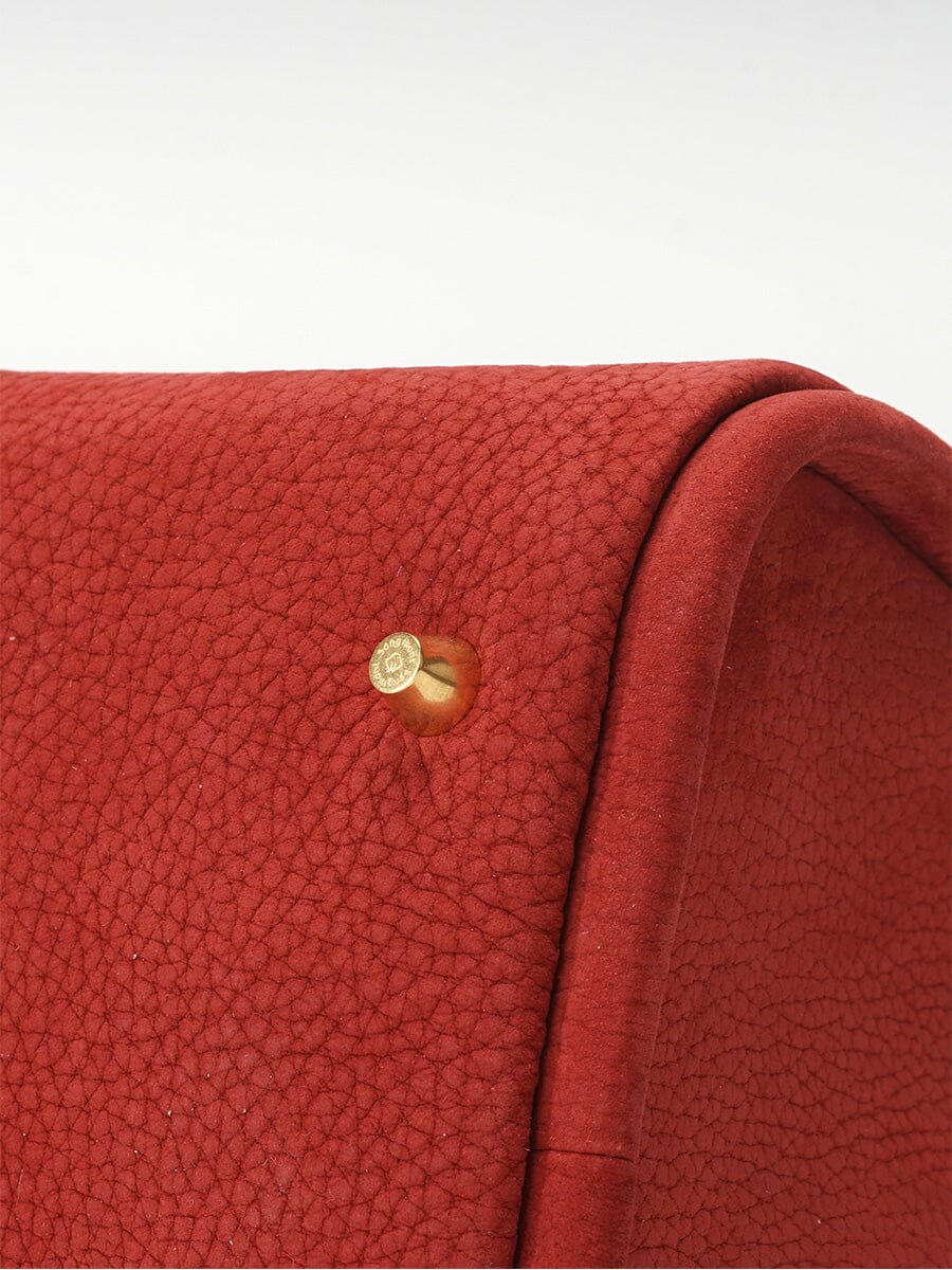 Songmont Medium Song Bag Poppy metal foot detail