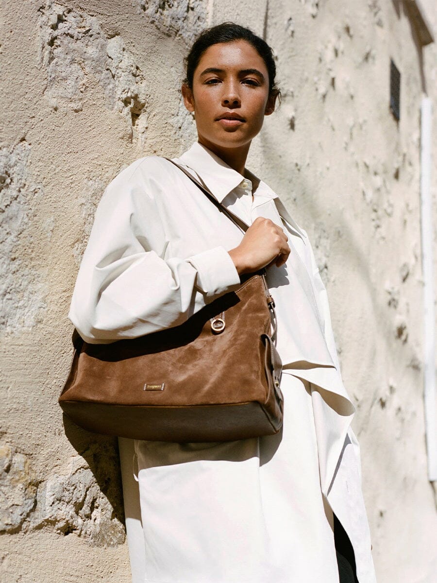 Songmont Medium Yore Hobo Bag Sandal Suede three-quarter view