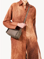 Songmont Mini Drippy Roof Bag Taupe - worn crossbody