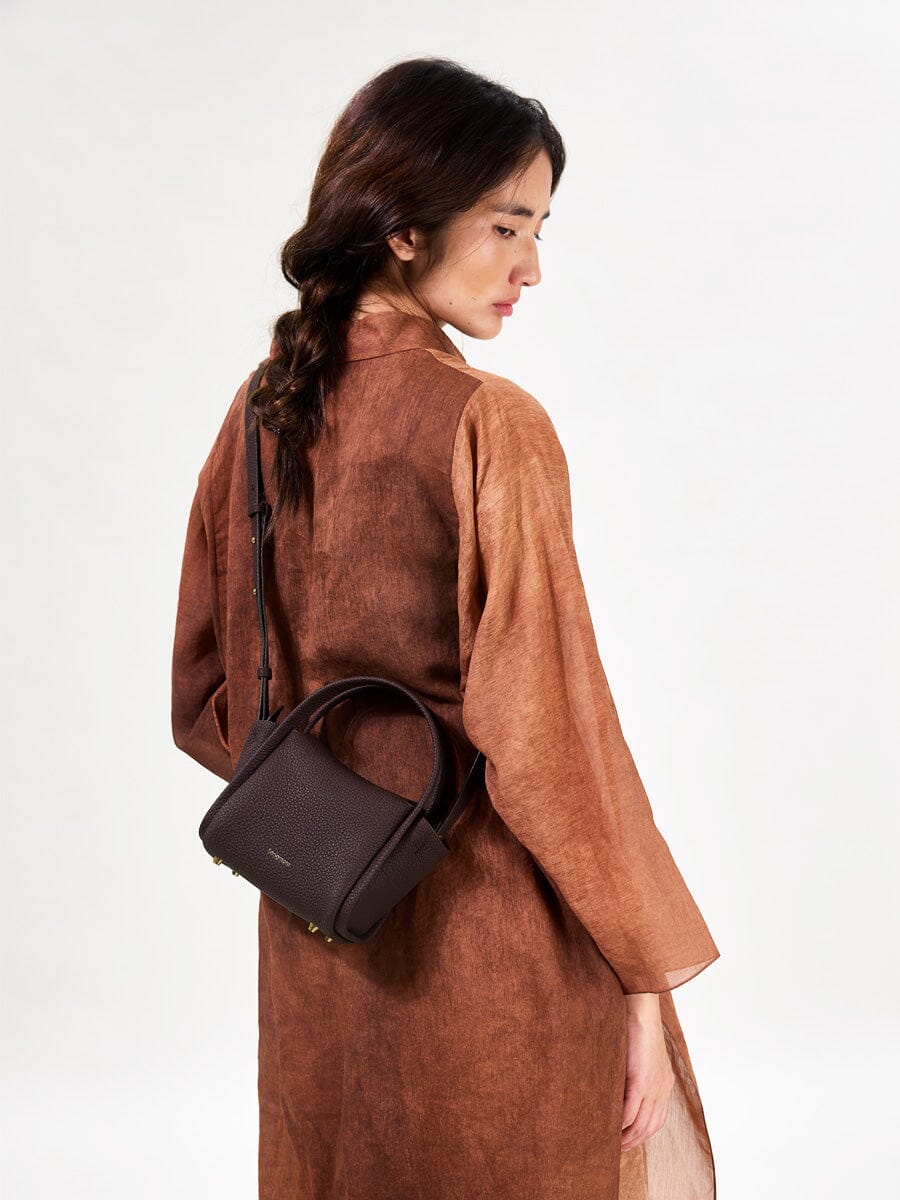 Songmont Mini Song Bag Burgundy - worn cross-body