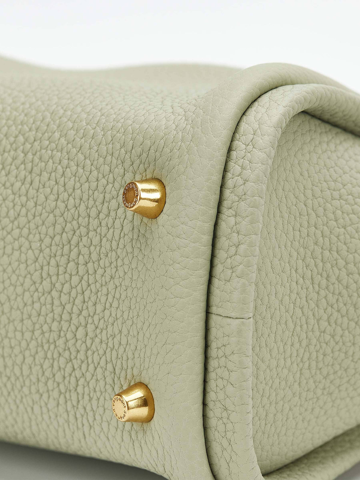 Songmont Mini Song Bag Jade - base feet detail