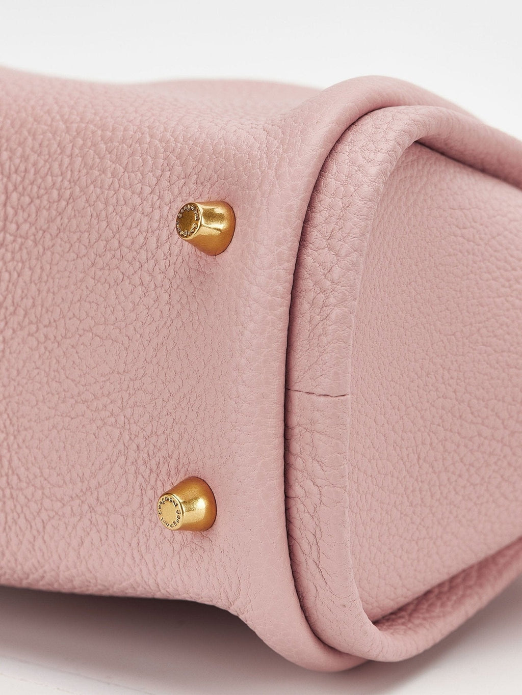 Songmont Mini Song Bag Pink - base feet detail