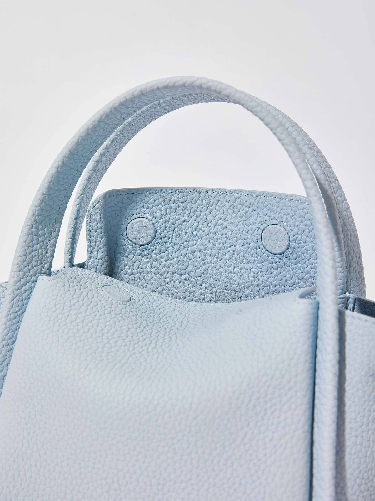 Songmont Mini Song Bag Sky - top handle and interior detail