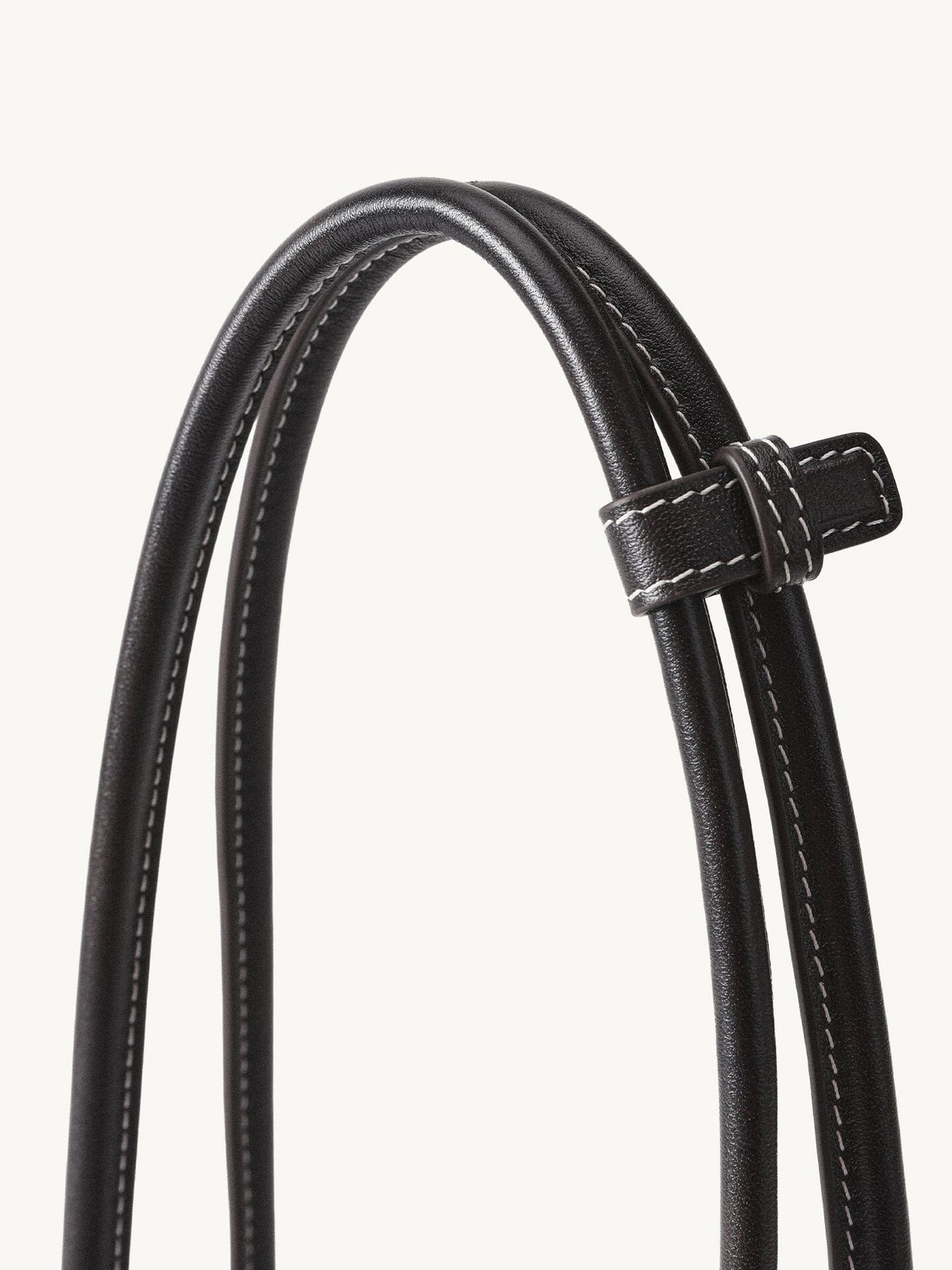 Songmont Mini Yore Toast Bag Ebony - looped shoulder straps with slider knot