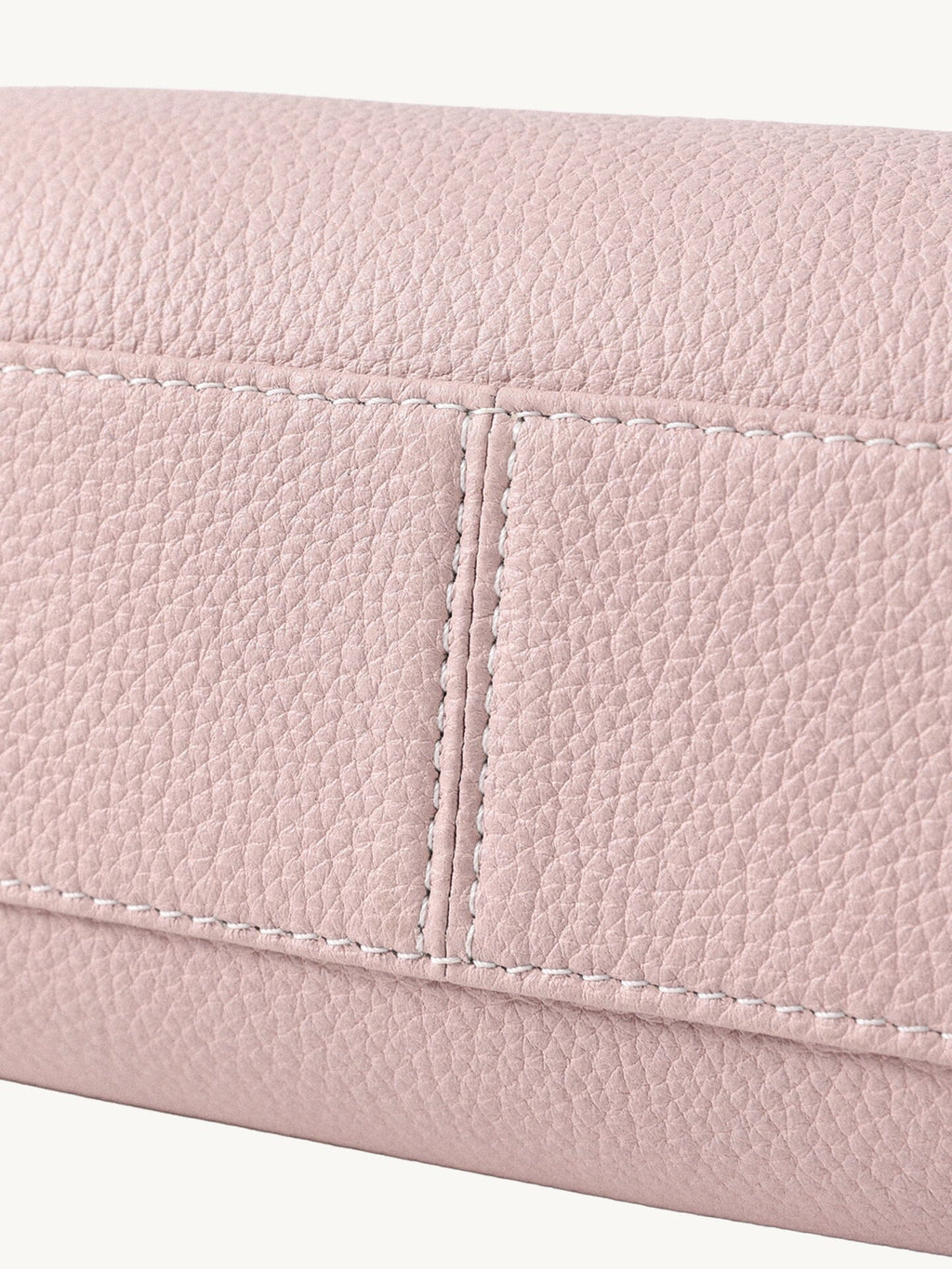 Songmont Mini Yore Toast Bag Peach - leather grain and stitching close-up