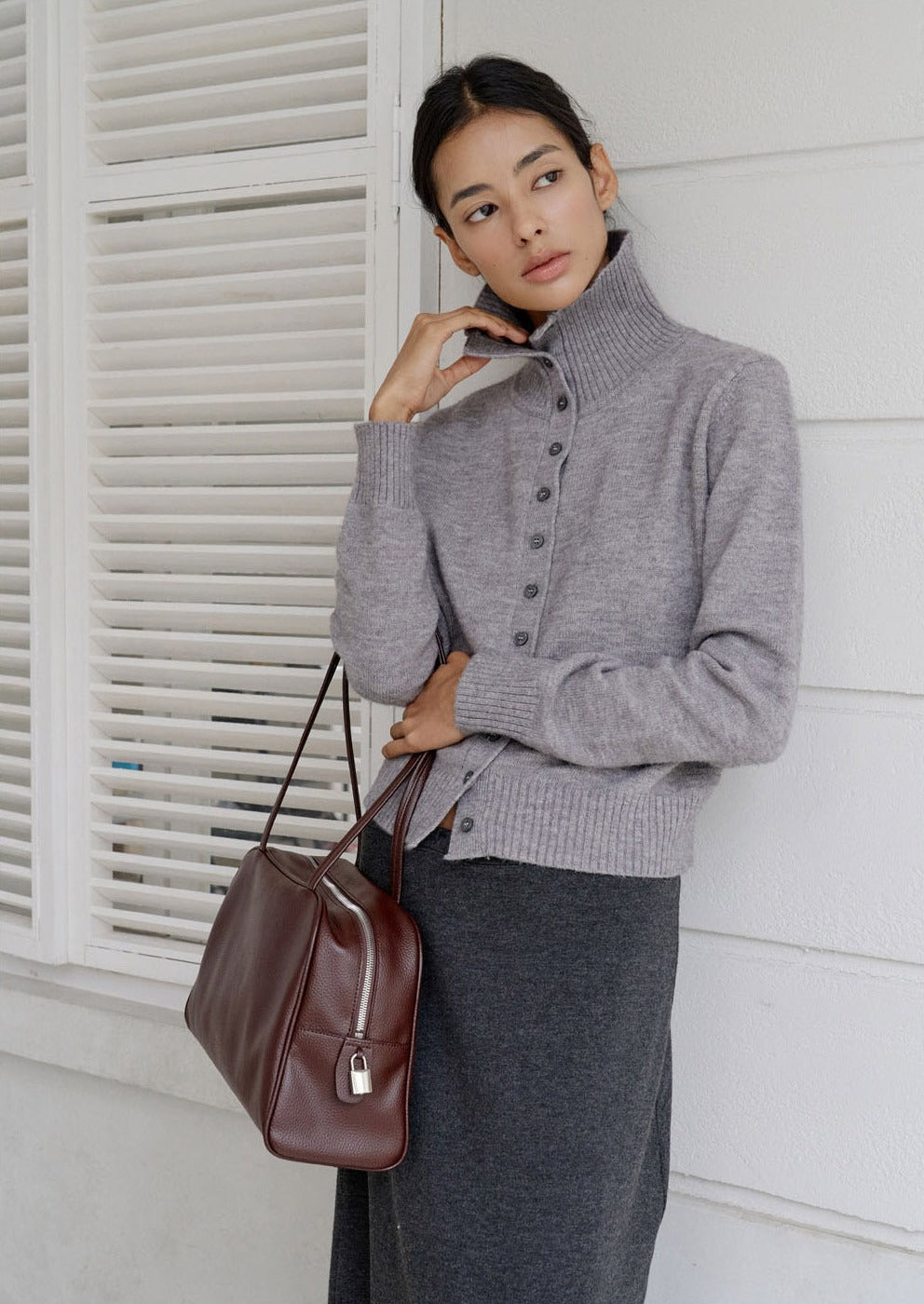 MONOROW Arc Bag - Burgundy styled look 11