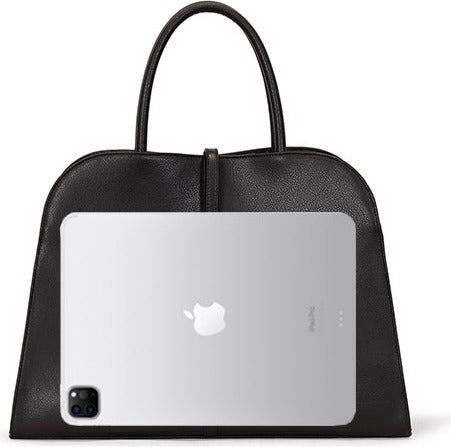 MONOROW Blanc Medium Bag - size guide with 11-inch iPad