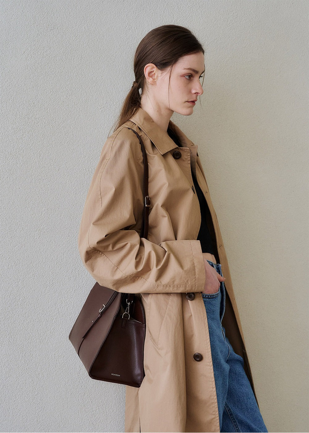 MONOROW Blanc Medium Bag - Burgundy Brown styled look 12