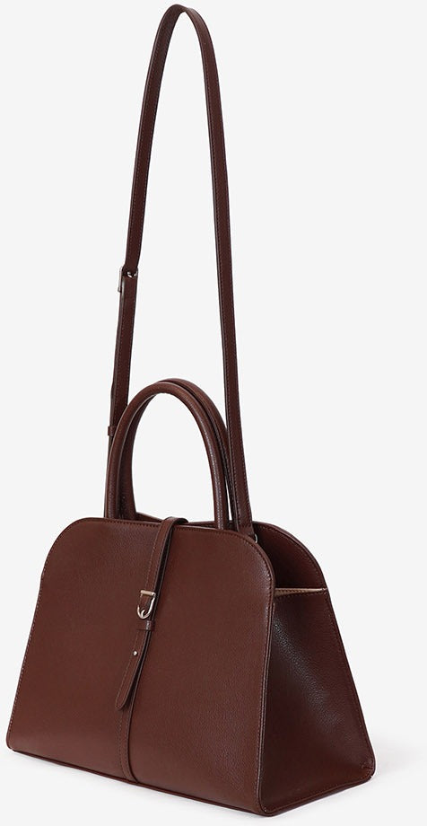 MONOROW Blanc Medium Bag - Burgundy Brown angled view