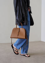 MONOROW Blanc Medium Bag - Camel styled look 3