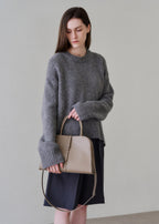 MONOROW Blanc Medium Bag - Etoupe styled look 7