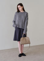 MONOROW Blanc Medium Bag - Etoupe styled look 9