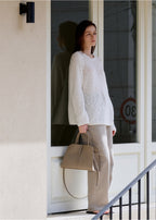 MONOROW Blanc Medium Bag - Etoupe styled look 12