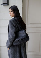 MONOROW Jude Bag - Black styled look 14