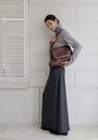 MONOROW Jude Bag - Burgundy styled look 6