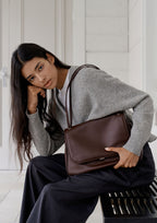 MONOROW Jude Bag - Burgundy styled look 9